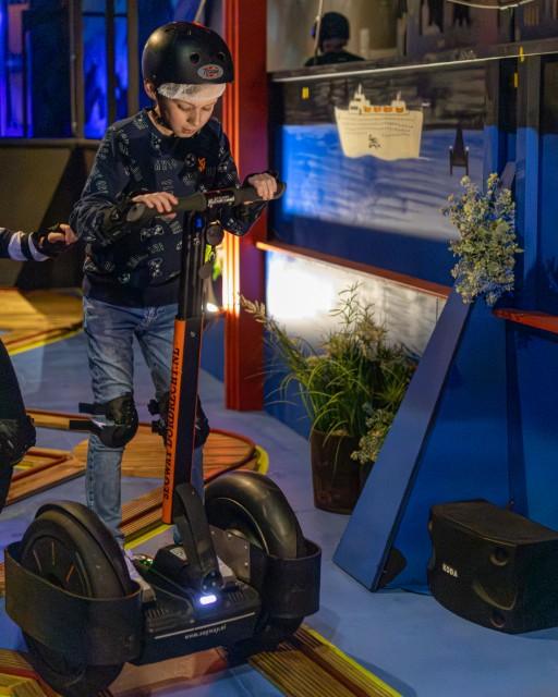 Go kart in maart-29 kinderfeestje indoor Segway